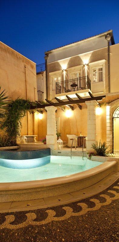 Отель Palazzo Rimondi Boutique Agios Andonios  Экстерьер фото
